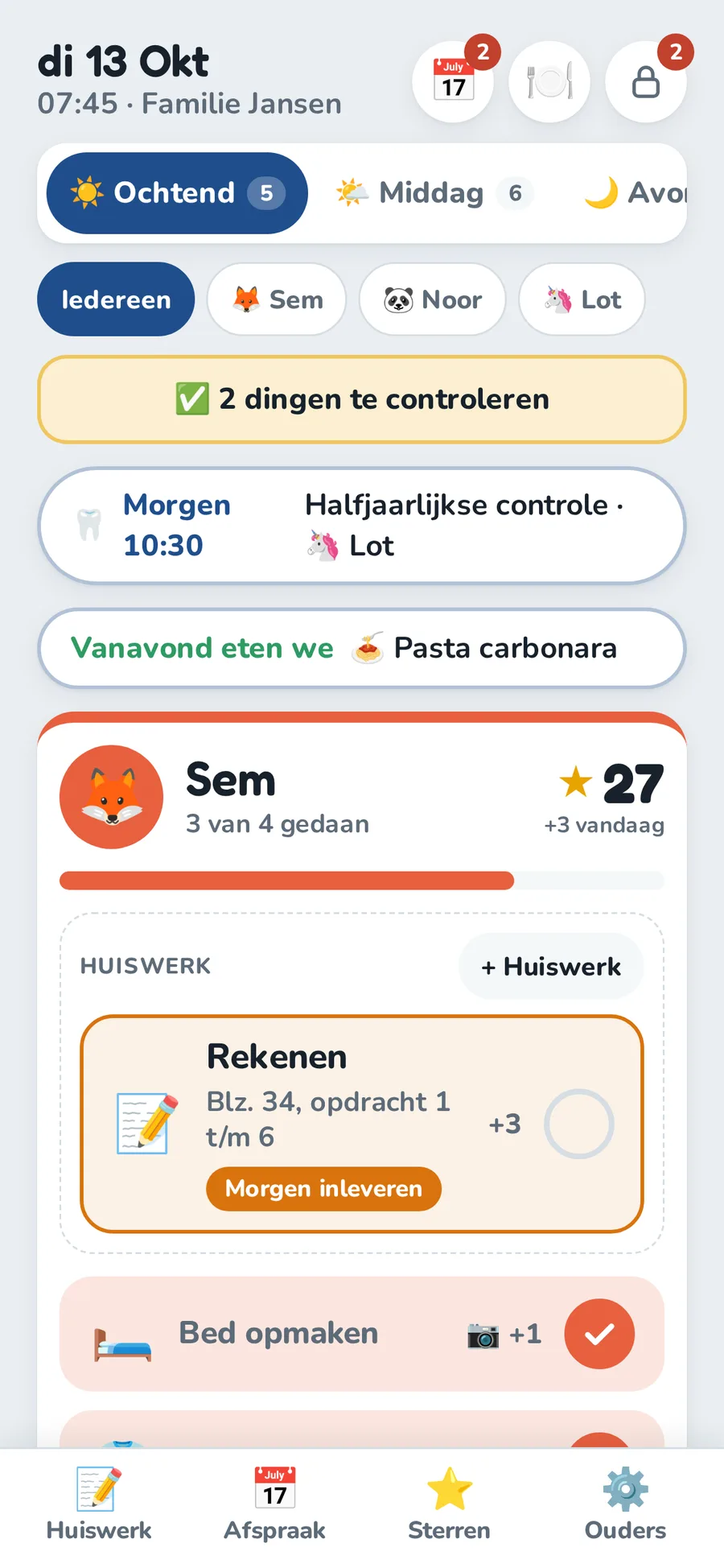 Home Board op de telefoon van een ouder